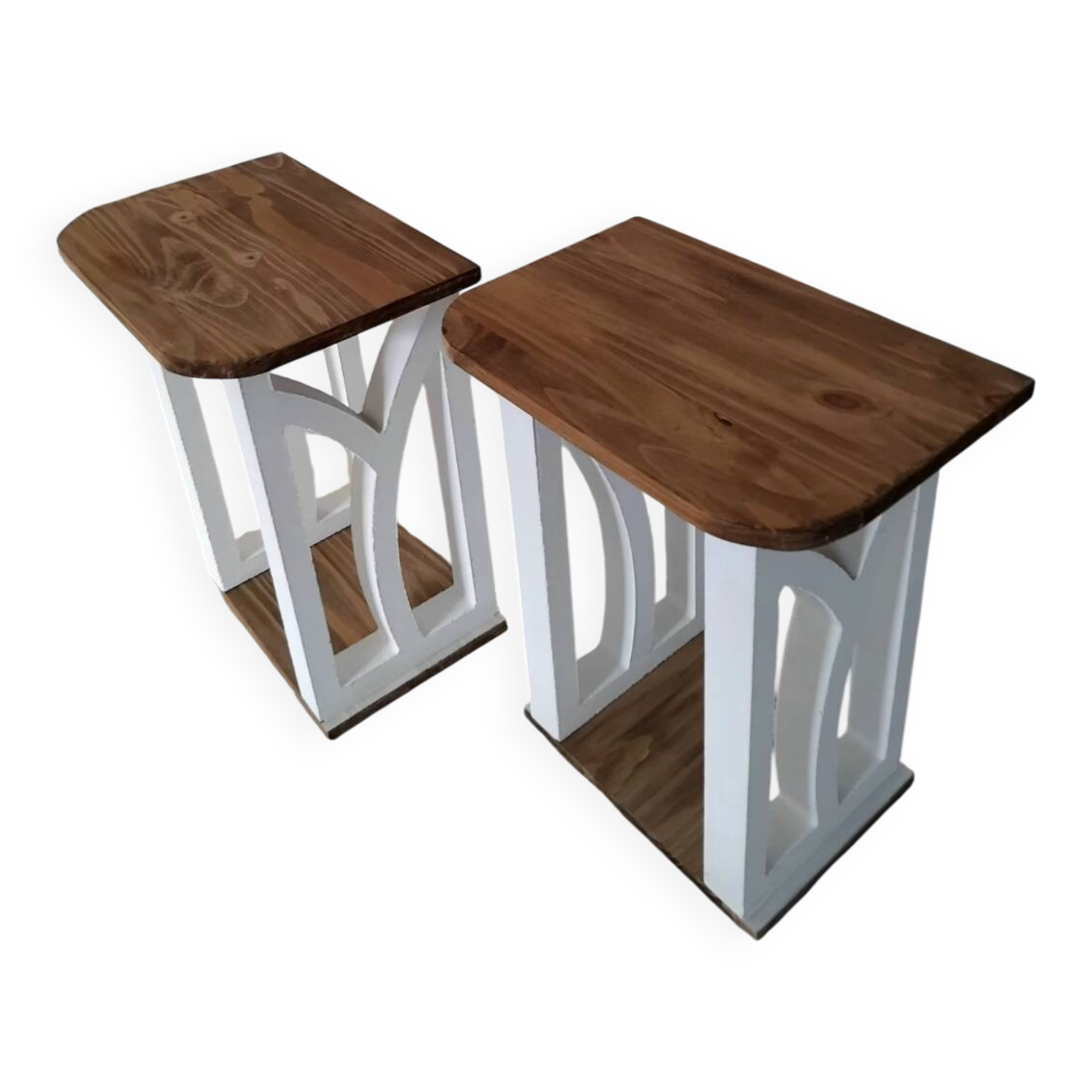 Tables de chevet artisanales bois & blanc, style méditerranéen (lot/unité)