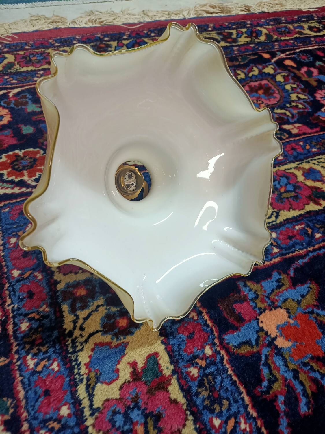 Beige opaline ceiling light in uraline