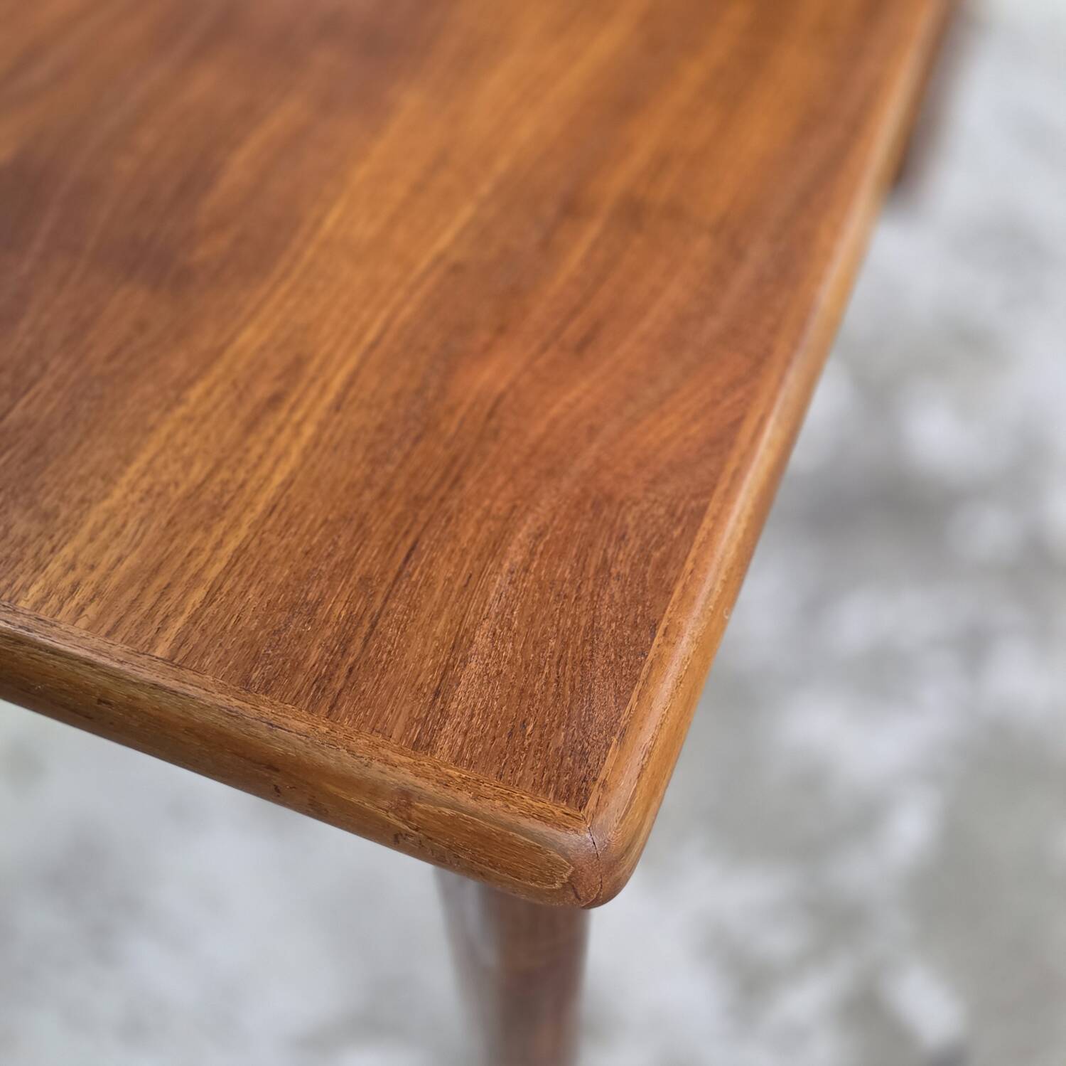 Henning Kjaernulf, Vejle vintage 1960s extendable table