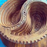 Foldable wooden bowl