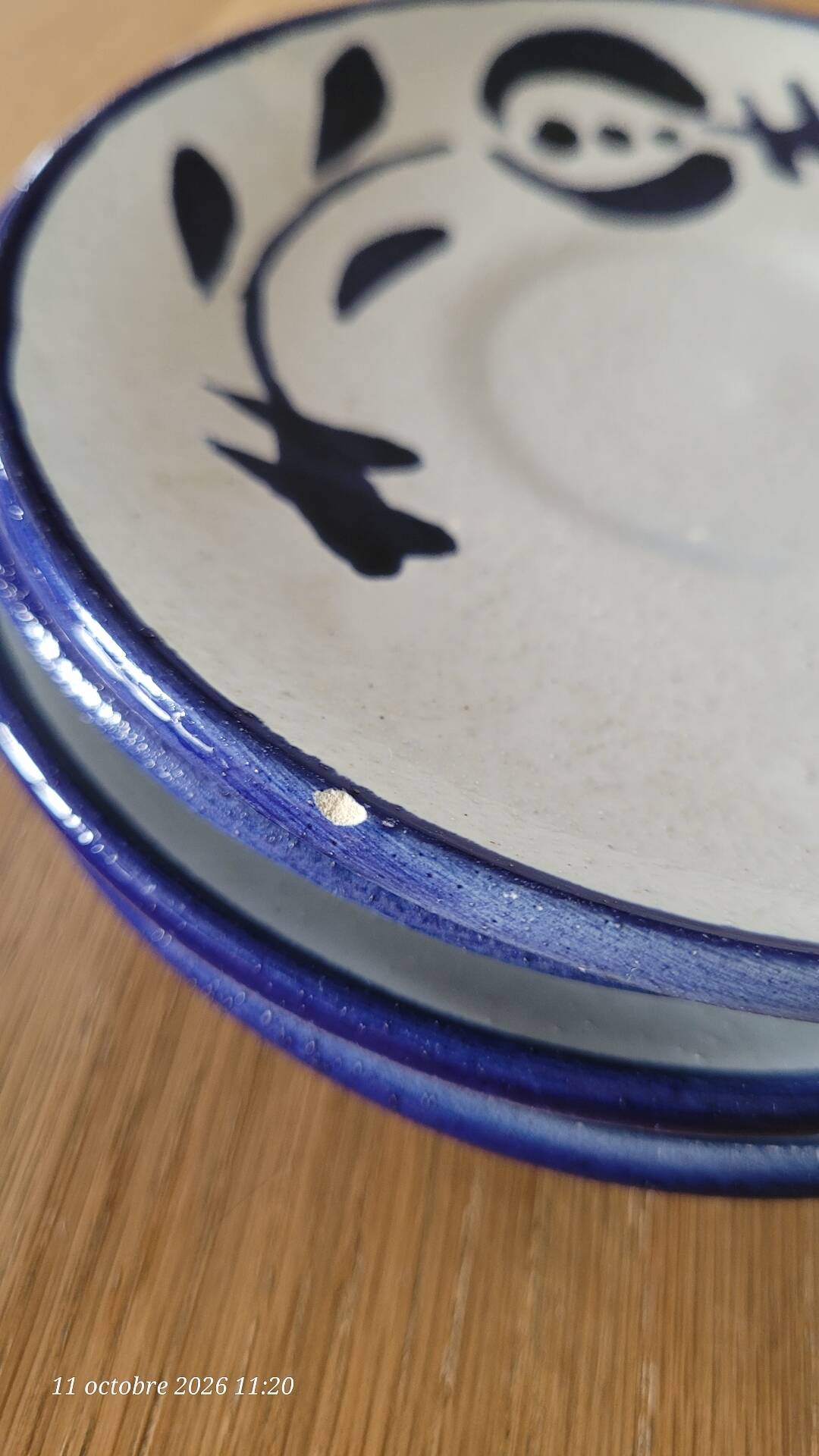 5 cups and saucers St Clément