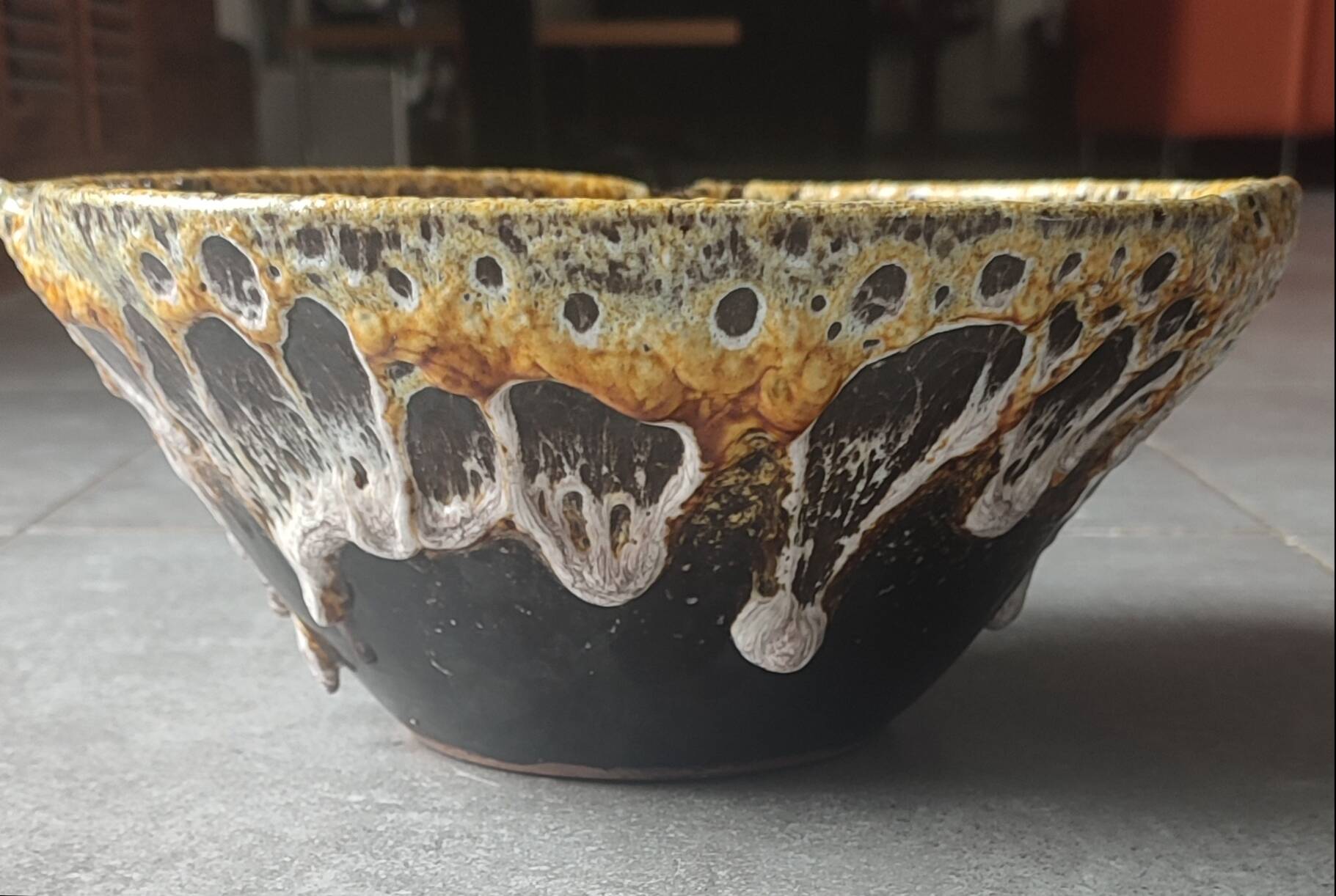 Large Coupe "Fat Lava" Volcanic Character Piece (1960/70)