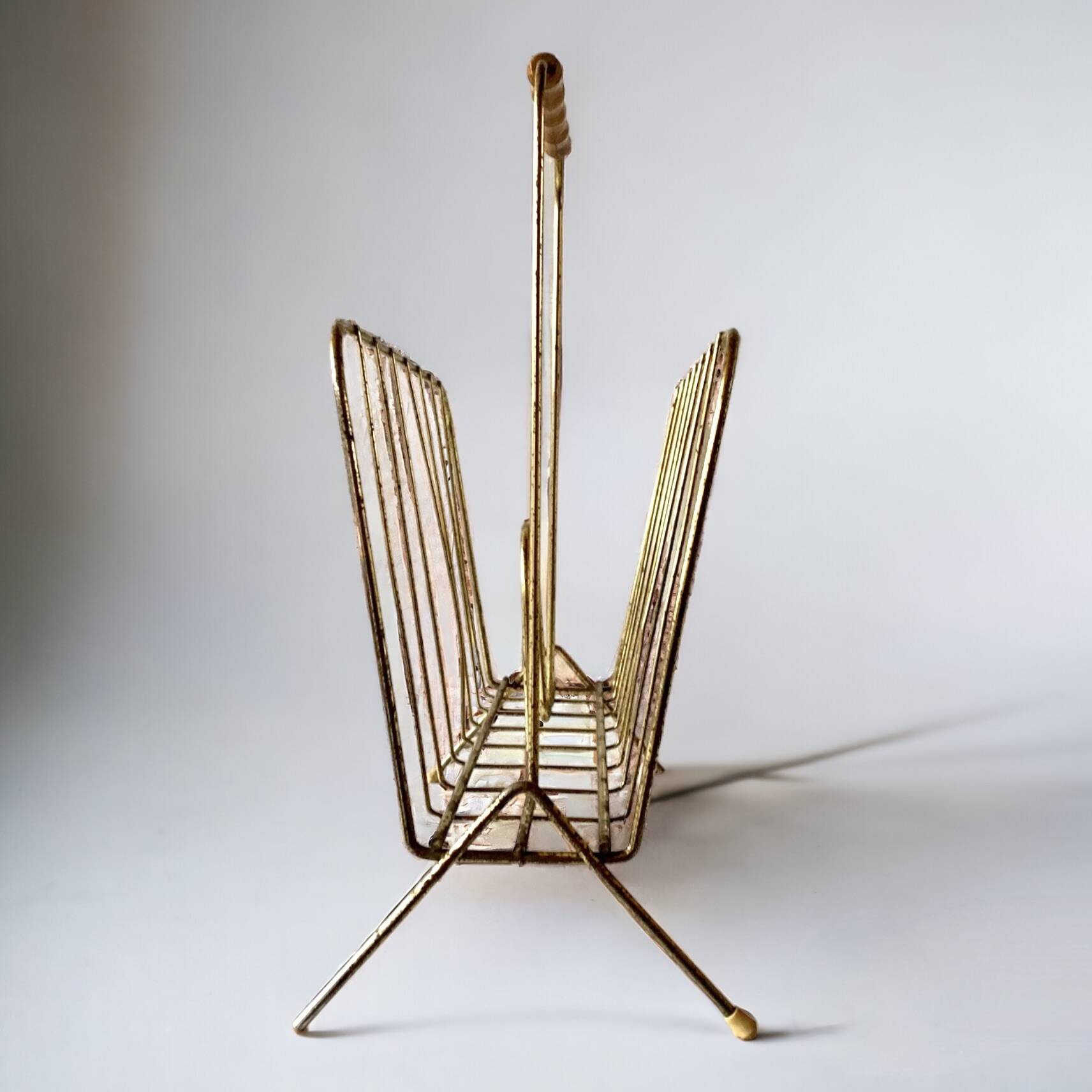 Porte-revue vintage en laiton