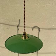 Vintage trio suspension lampshade in green and white enamelled metal.