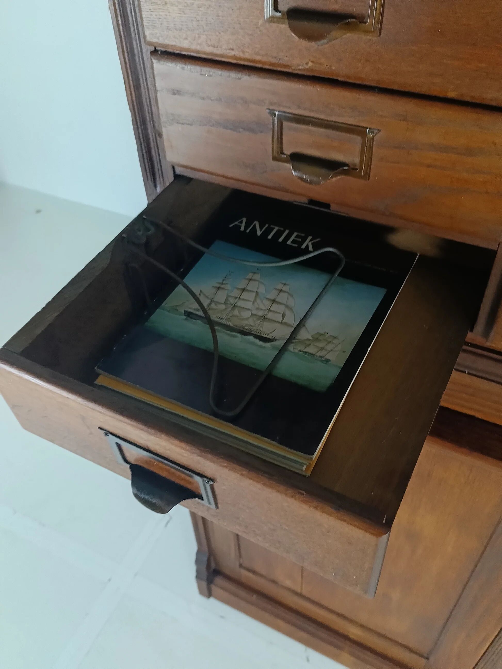 Cabinet de notaire ancien