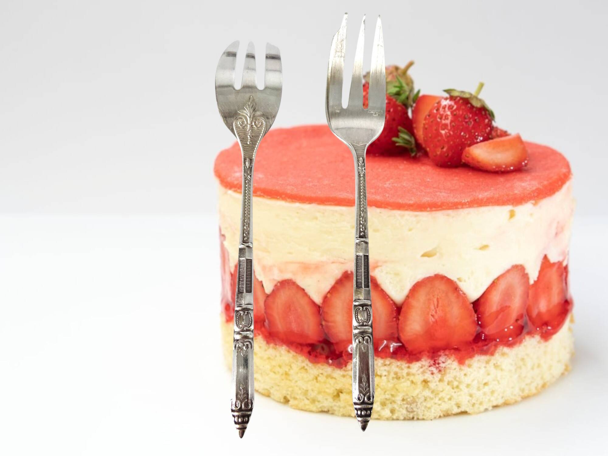 Set of 12 Ercuis silver-plated cake forks