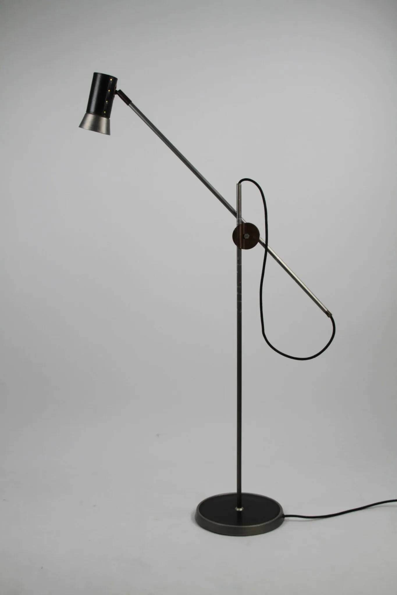 Lampadaire “Kusk” par Sabina Grubbeson pour Konsthantverk Tyringe — Suède, années 2000