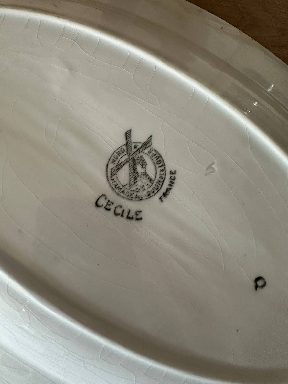 Oval dish Moulin des Loups