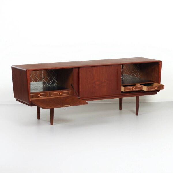 Buffet danois par ew bach pour sejling skabe, années 1960   bois de teck