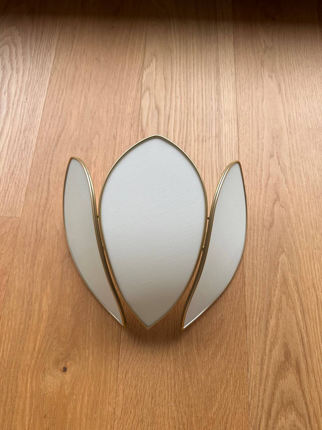 New Fresh Mint and Gold Flower Wall Light