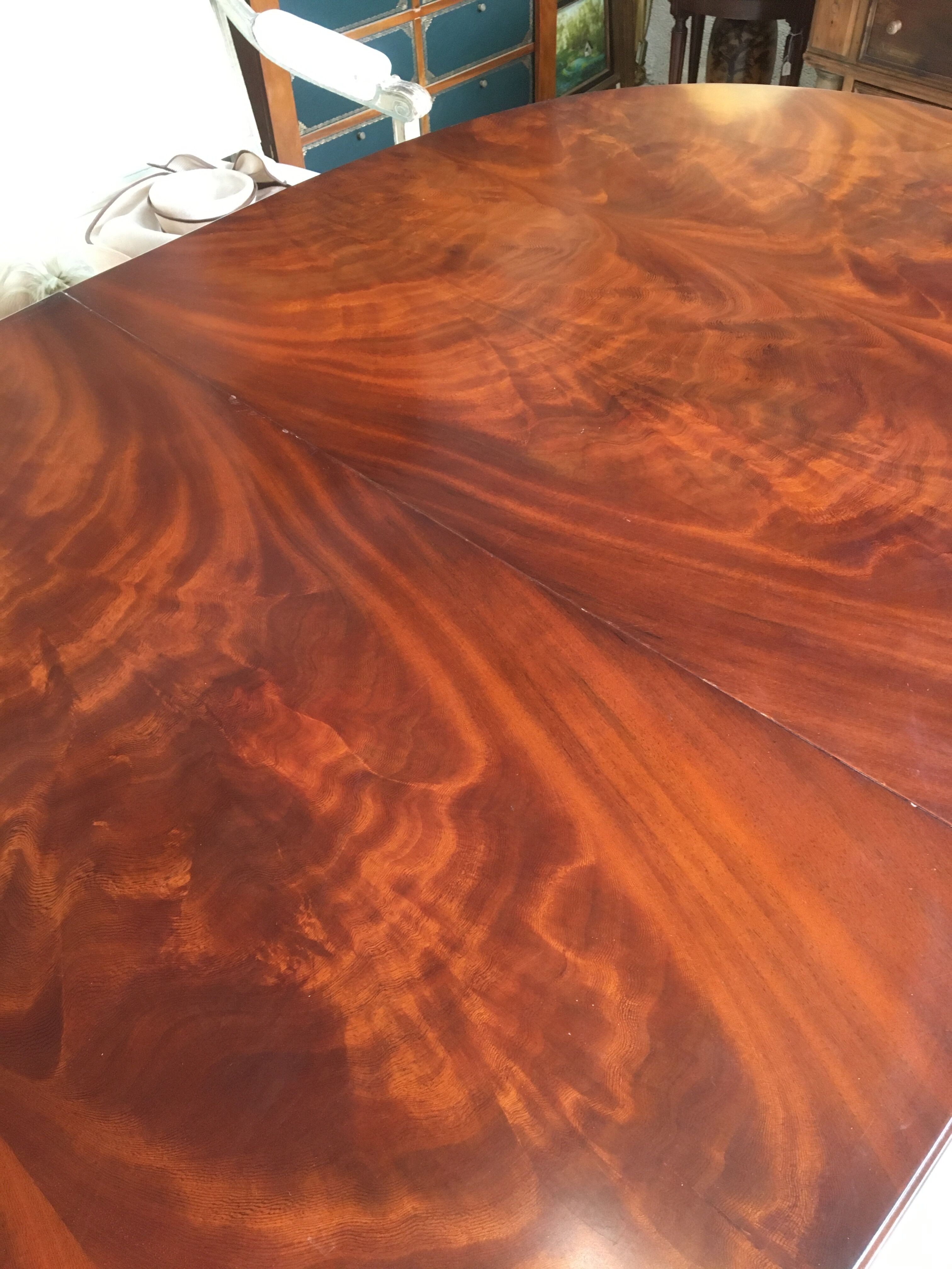 English dining table