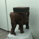 Tabouret éléphant en bois sculpté polychromie