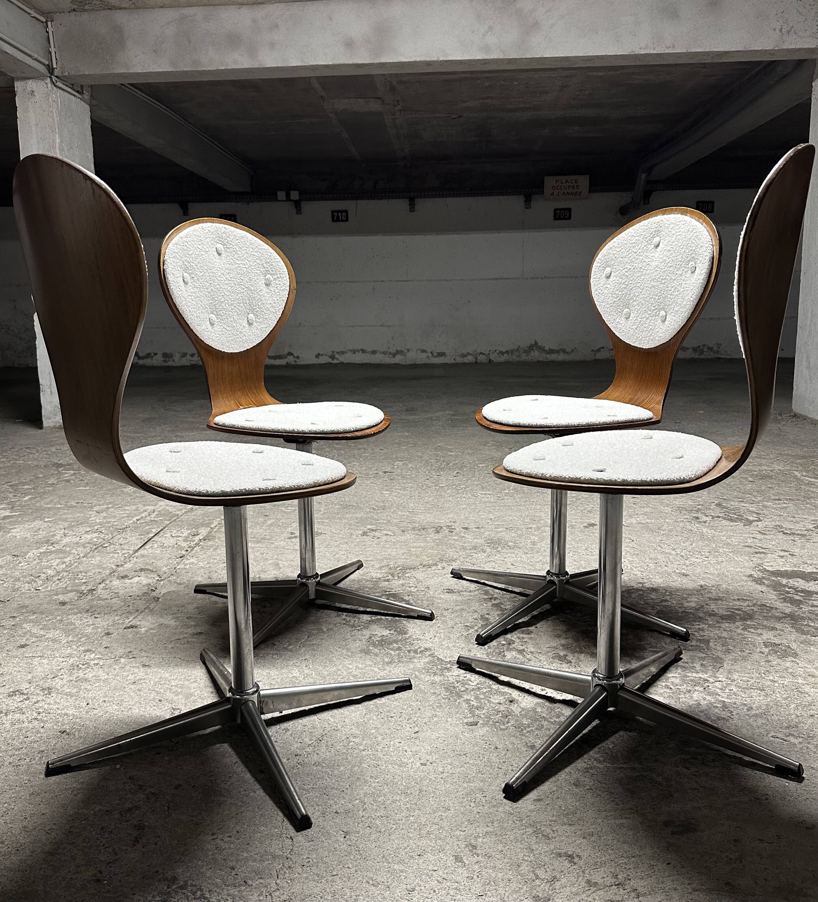 Suite de 4 chaises vintage bois cintré et palissandre. Allemagne, années 60
