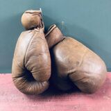 English boxing gloves from the 1920s