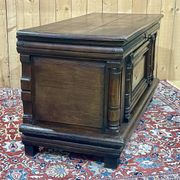 Grand coffre en chêne d'époque 18ème
