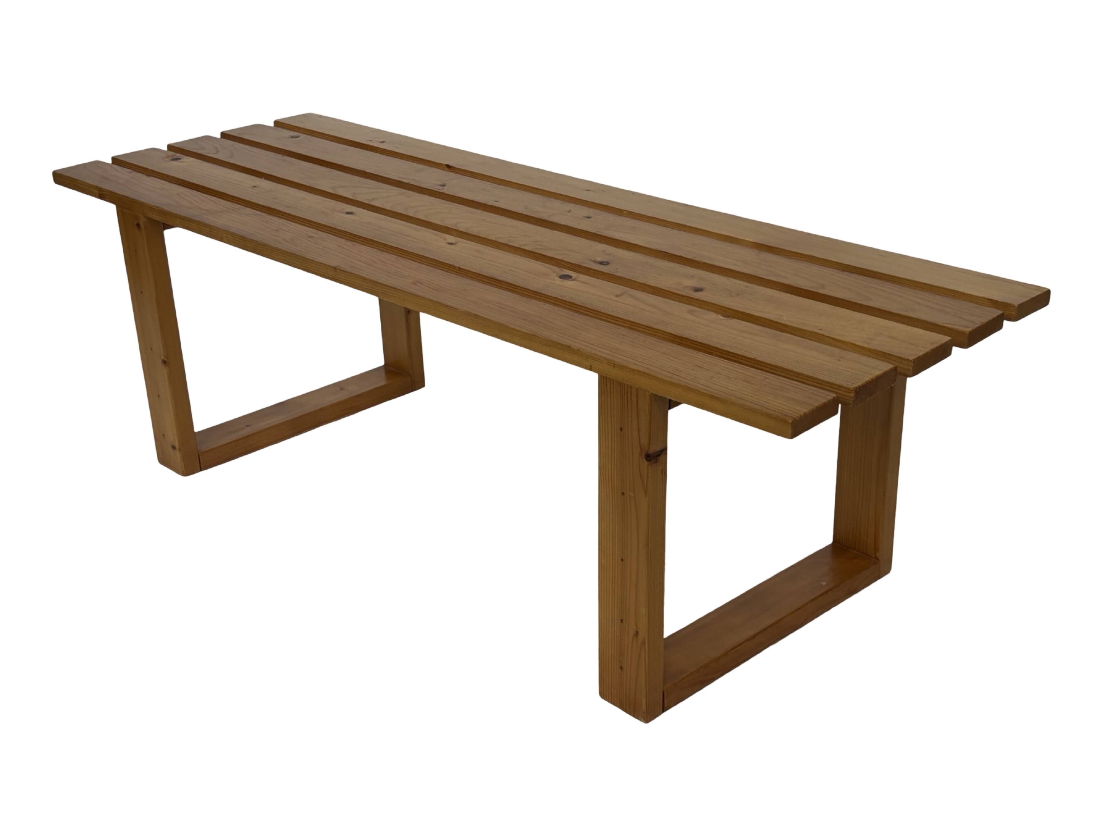 Vintage Scandinavian modern pinewood slatted bench from the 1960's