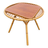 "Trampoline" round coffee table in 1960s rattan