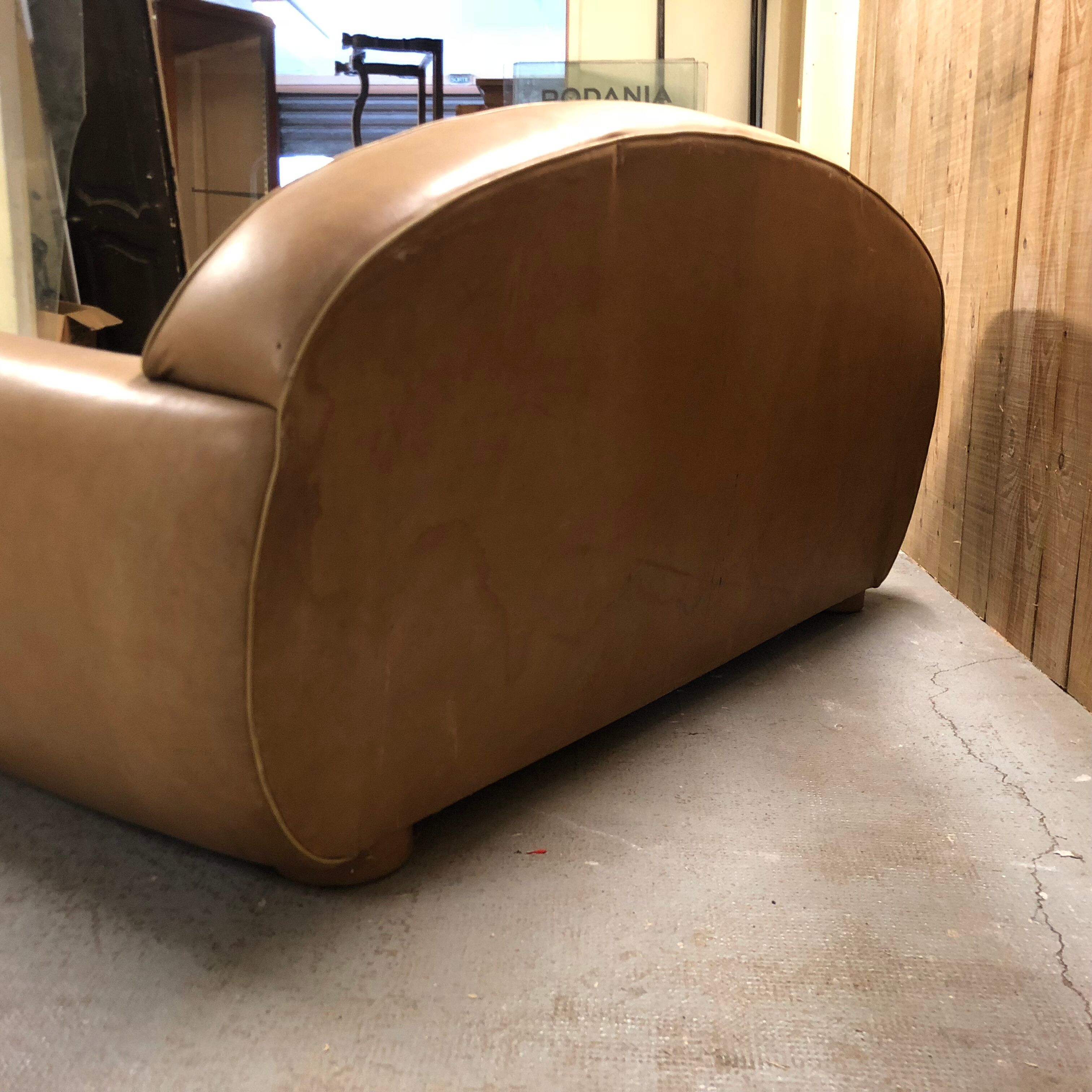 Leather sofa club style Former vintage convertible