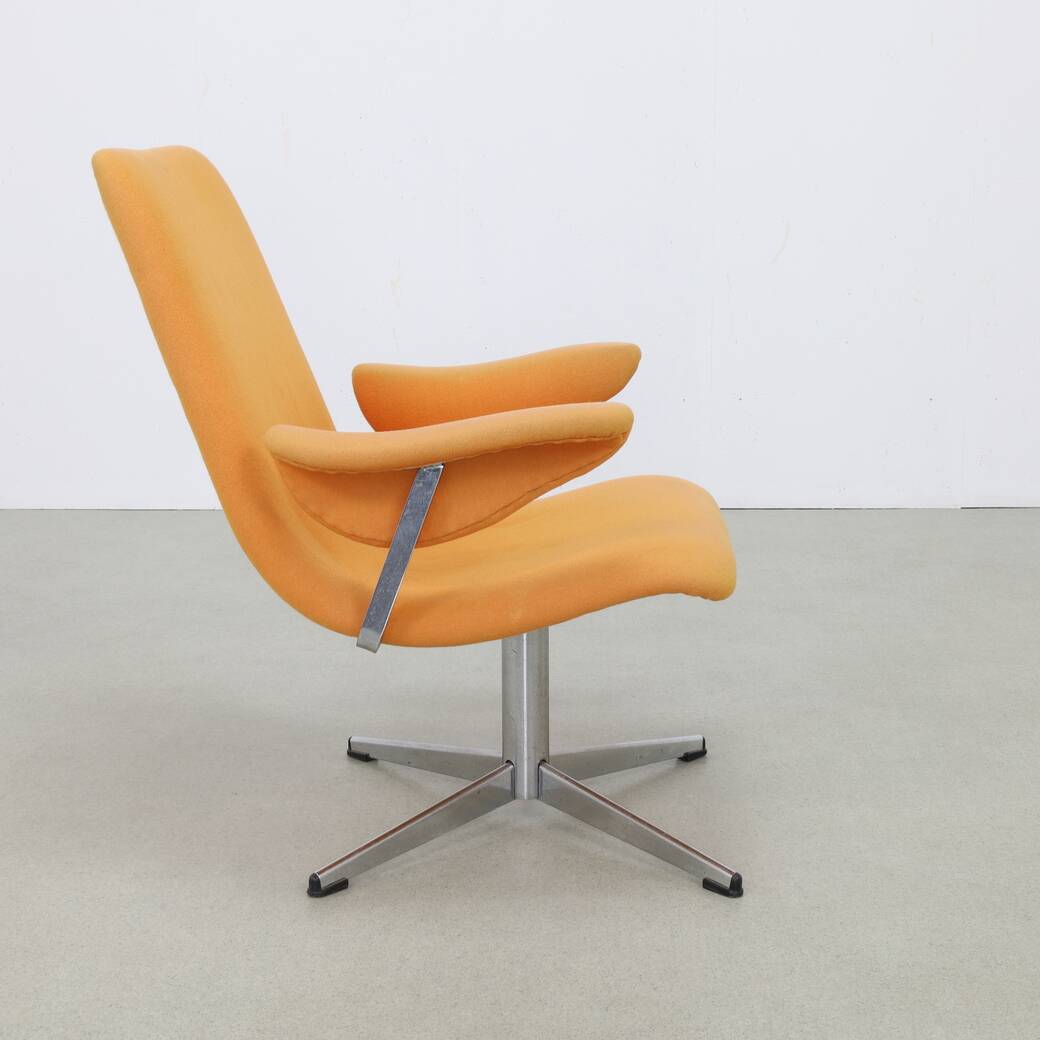 Fauteuil lounge vintage pivotant chromé 1960