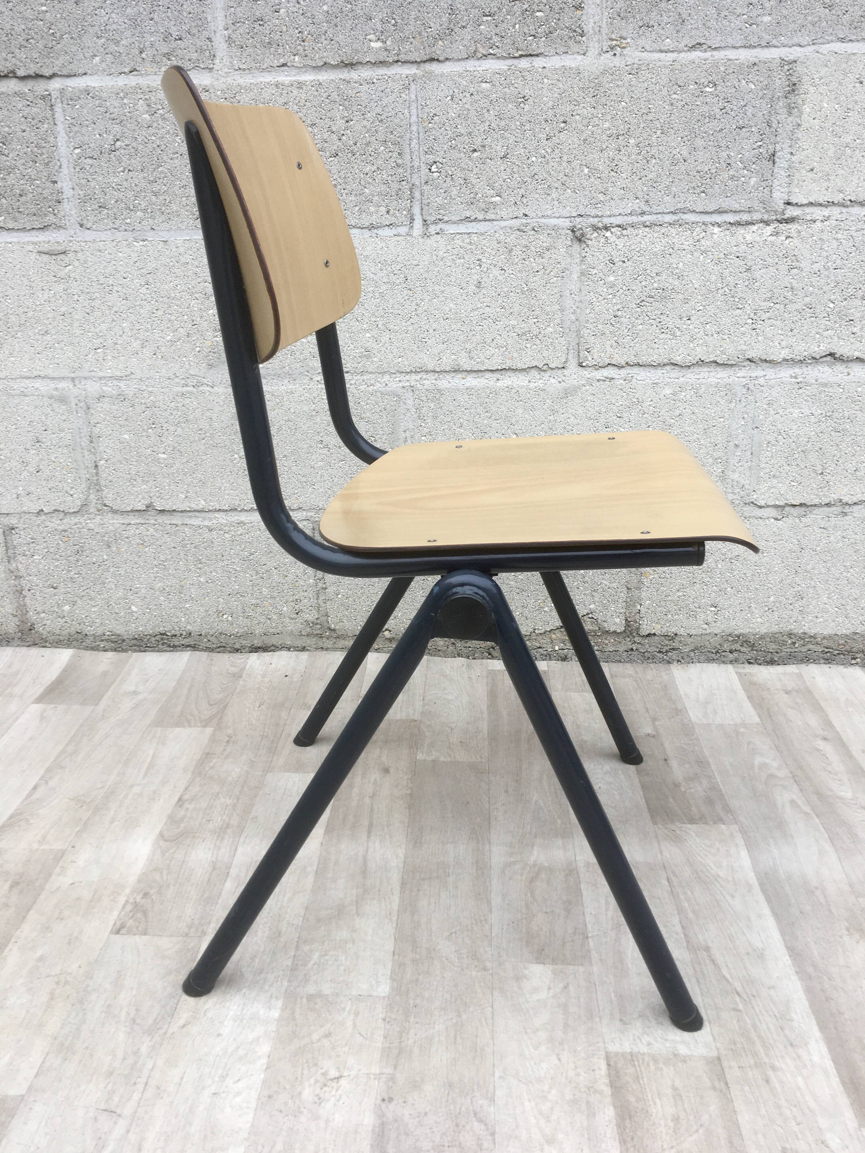 Lot de 6 chaises vintage Galvanitas couleur crème
