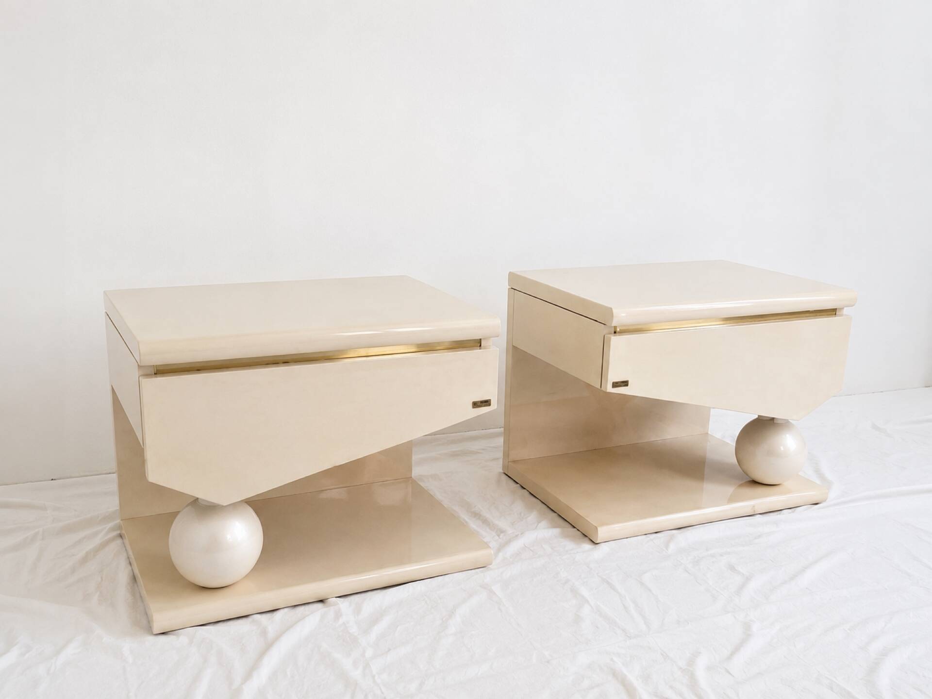 Pair of bedside tables Éric Maville & Jean-Claude Mahey – 1970s
