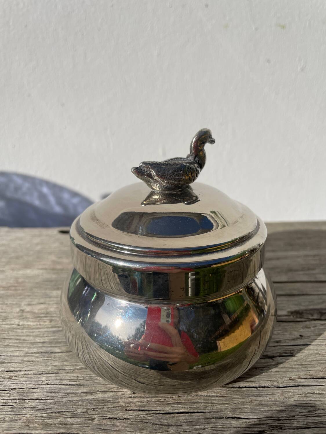 Silver-plated metal box or sugar bowl with ducks