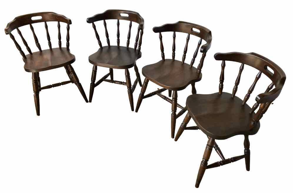 Set de 4 chaises montagnardes en chêne