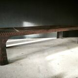 Table industrielle rivetée