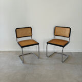 Paire de chaises Marcel Breuer noire cannage
