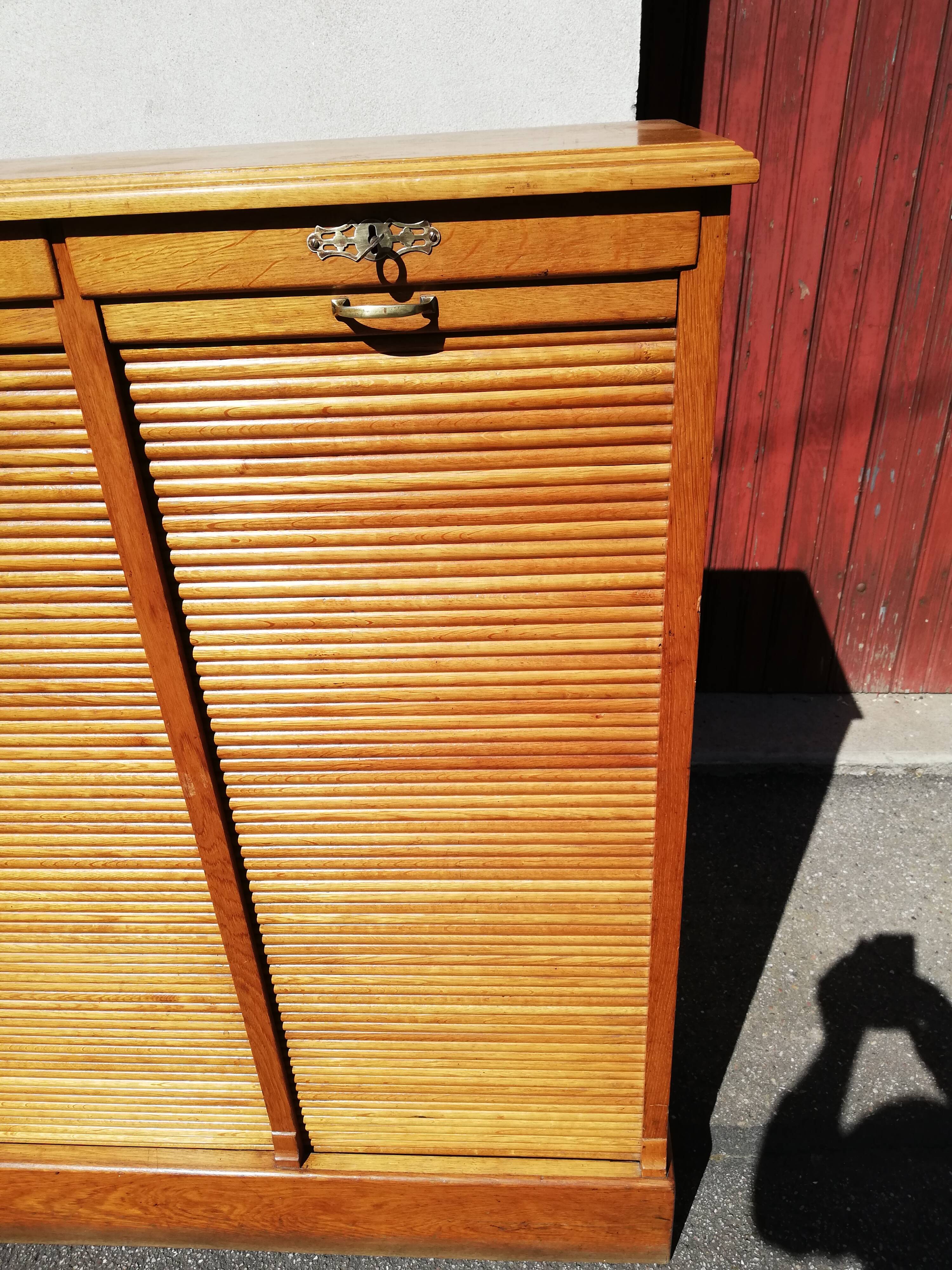 Furniture curtain binder year 30 oak