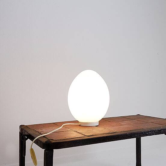 Opaline egg lamp, 1970