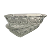 Moulded glass trays