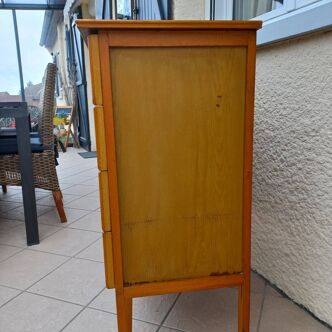 Vintage chest of drawers