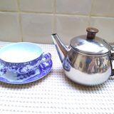 Stainless individual teapot
