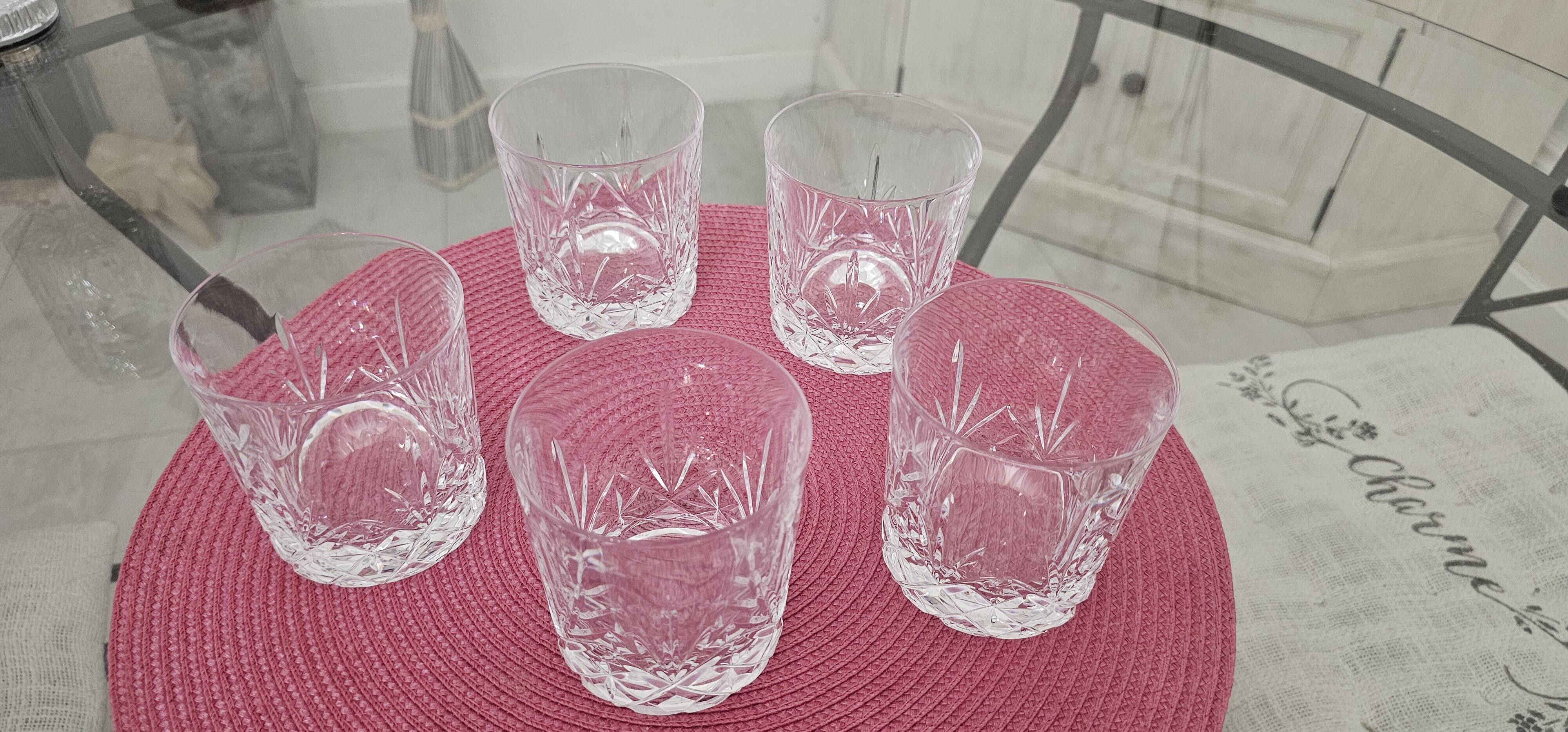5 anciens verres à whisky en cristal taillé – belle qualité