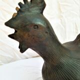 Pourer, terracotta teapot. Hen.