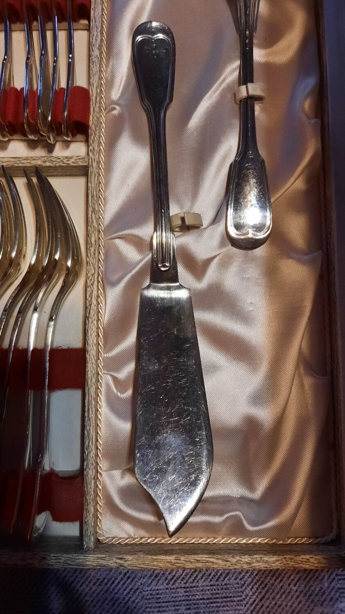 Silver plated fish housewife