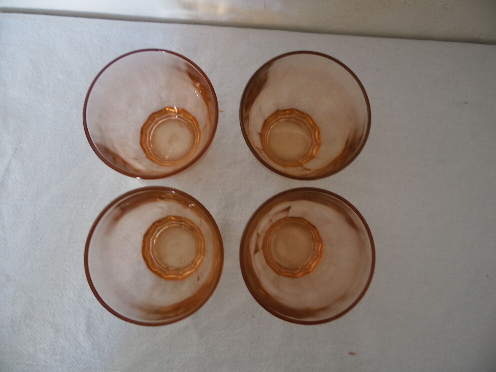 Set of 4 glass vintage pink blush