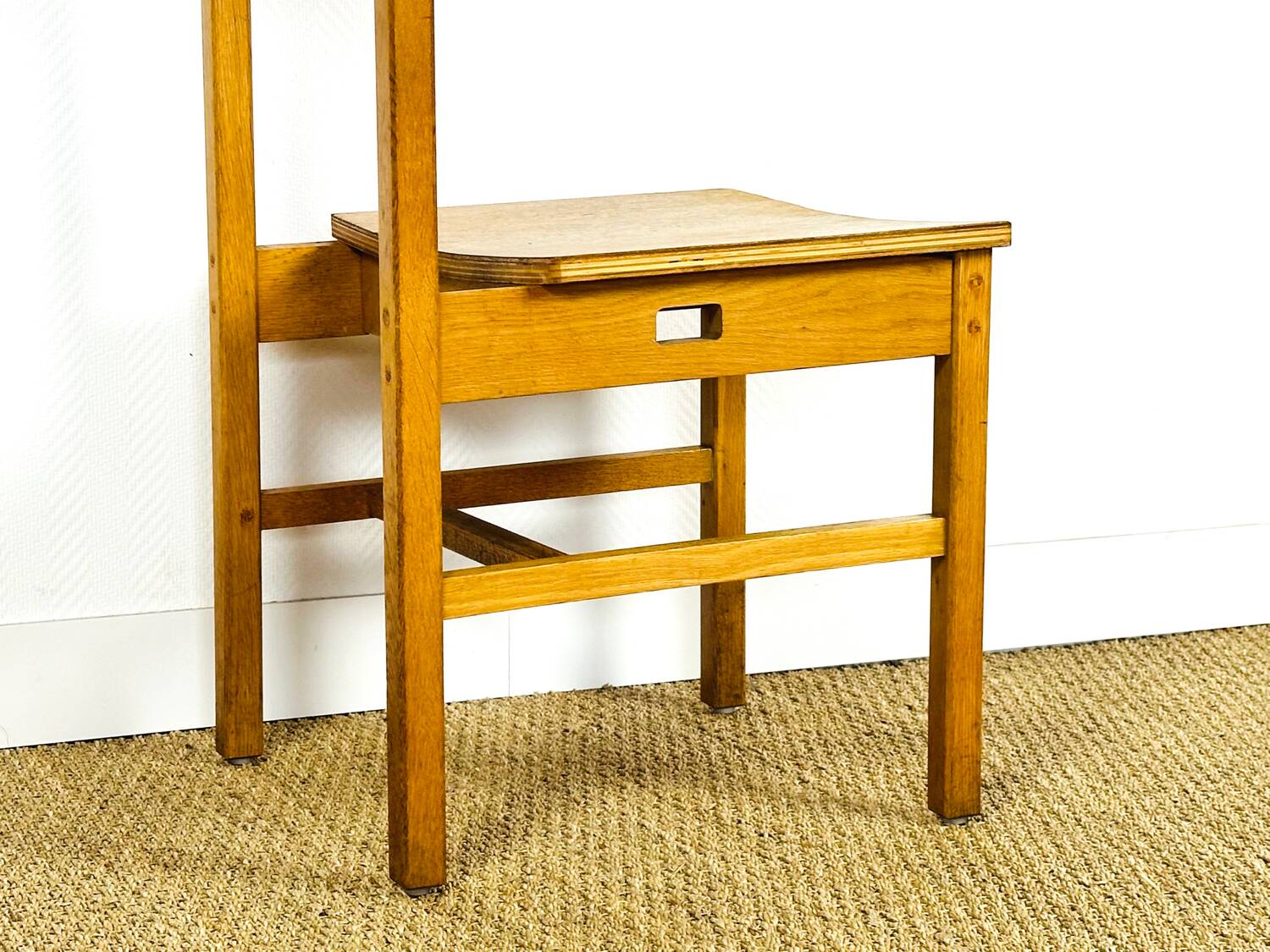 6 vintage oak chairs from the 1960s