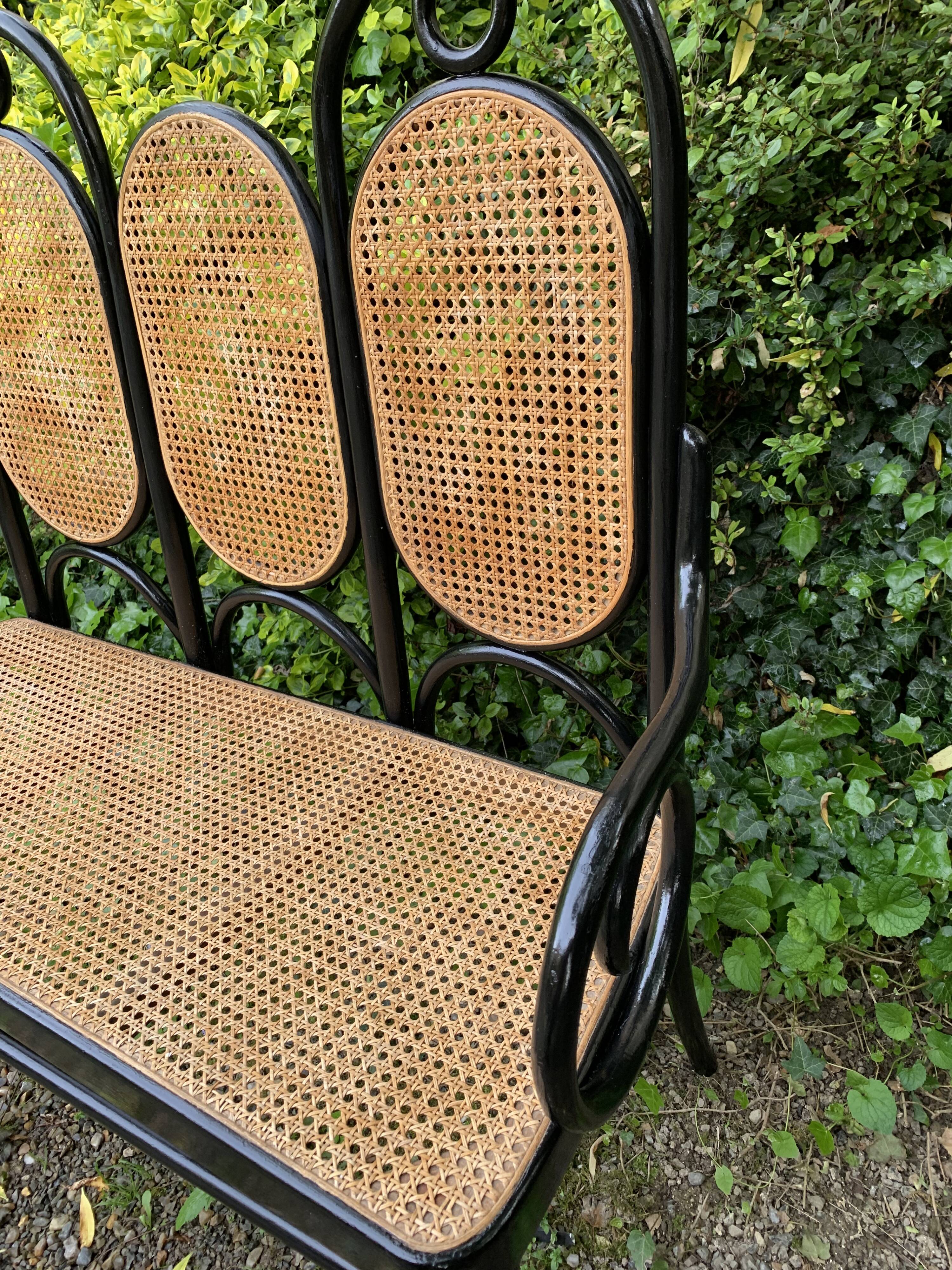 Bistro bench