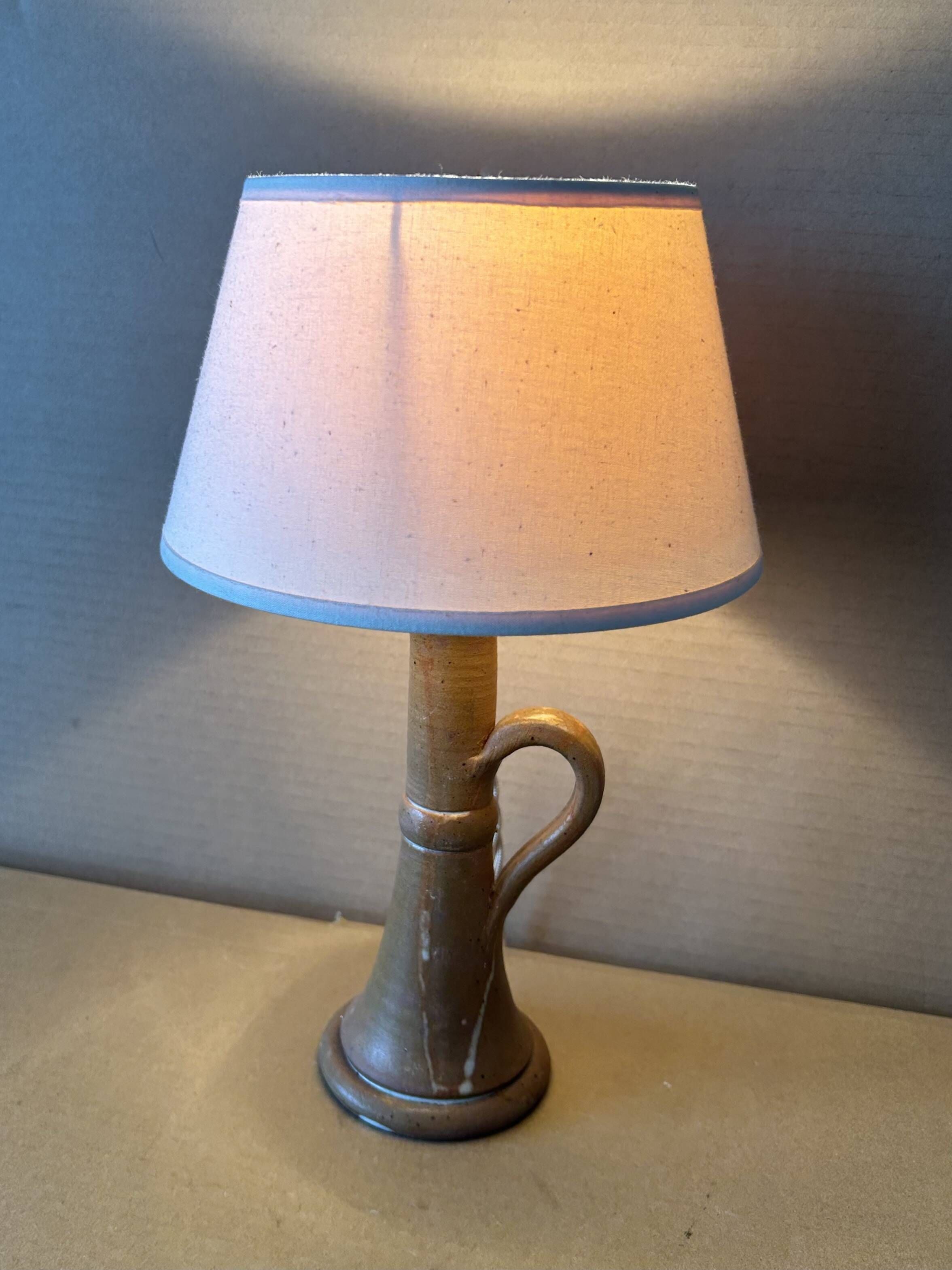 Petite lampe à poser, lampe de chevet vintage En grès émaillé, bon état, au