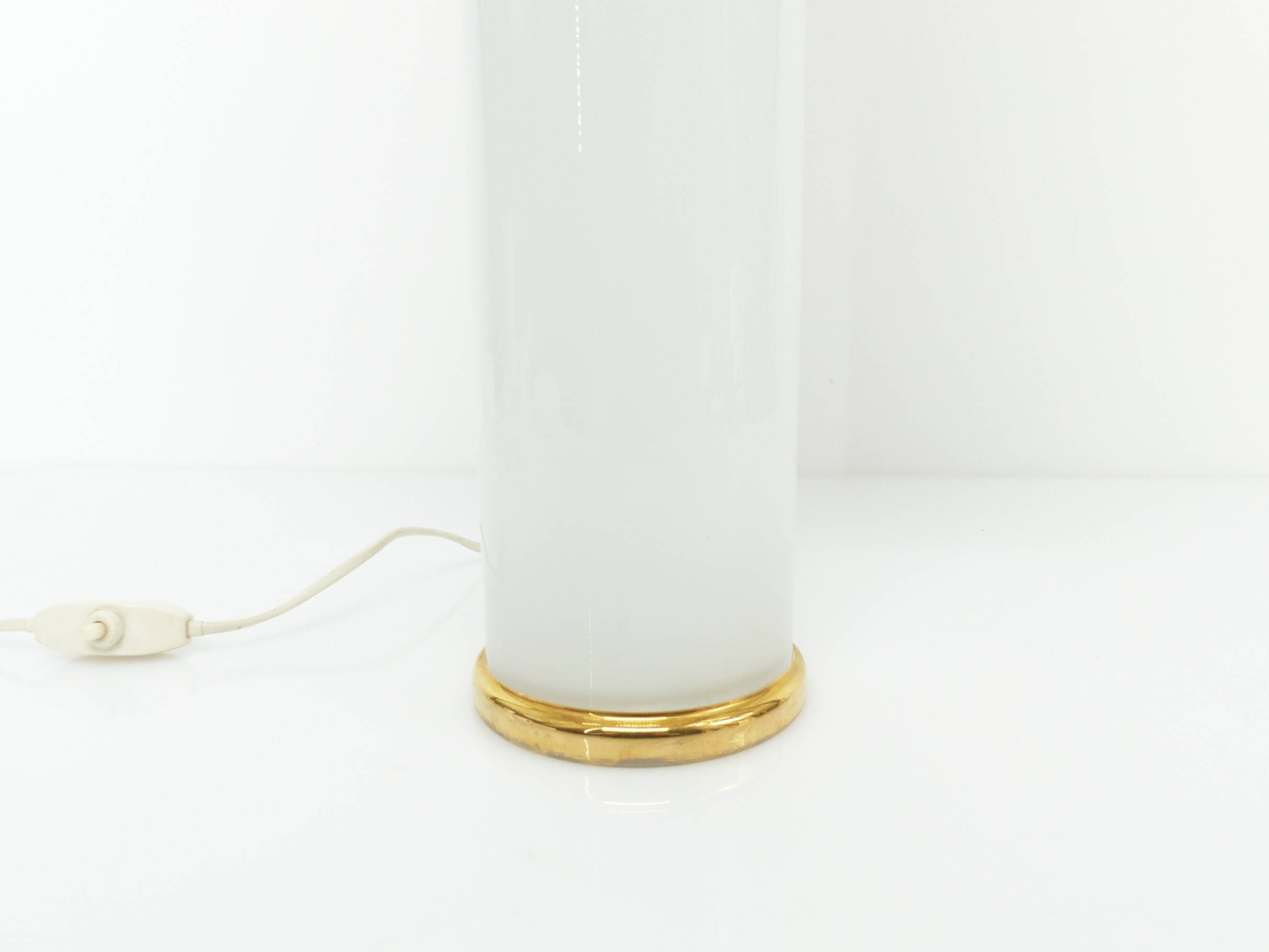 Lamp base in white opaline glass, Uno & Östen Kristiansson for Luxus Su