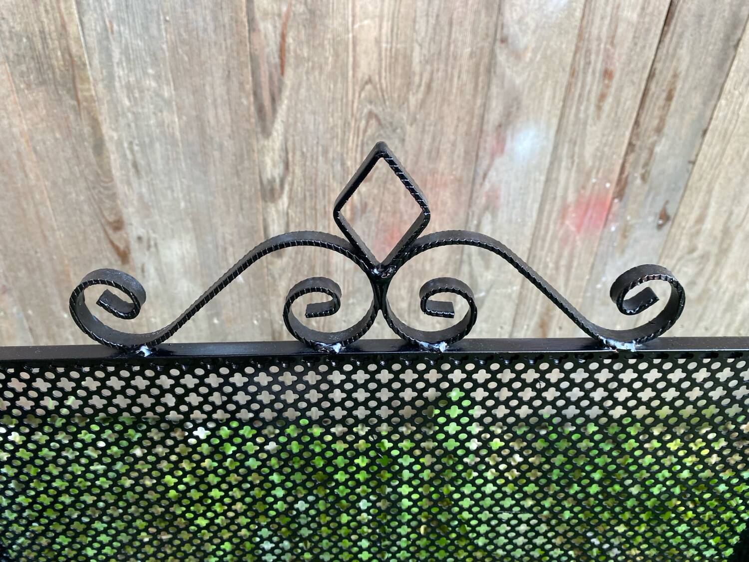Fireplace screen black metal perforated sheet 3 vintage leaves