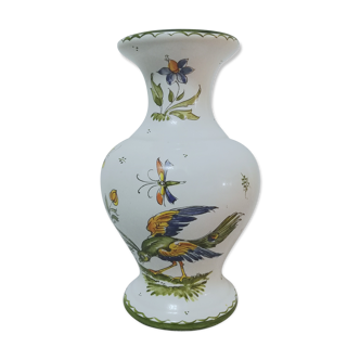 Vase en faïence de Moustiers hauteur 18 cm