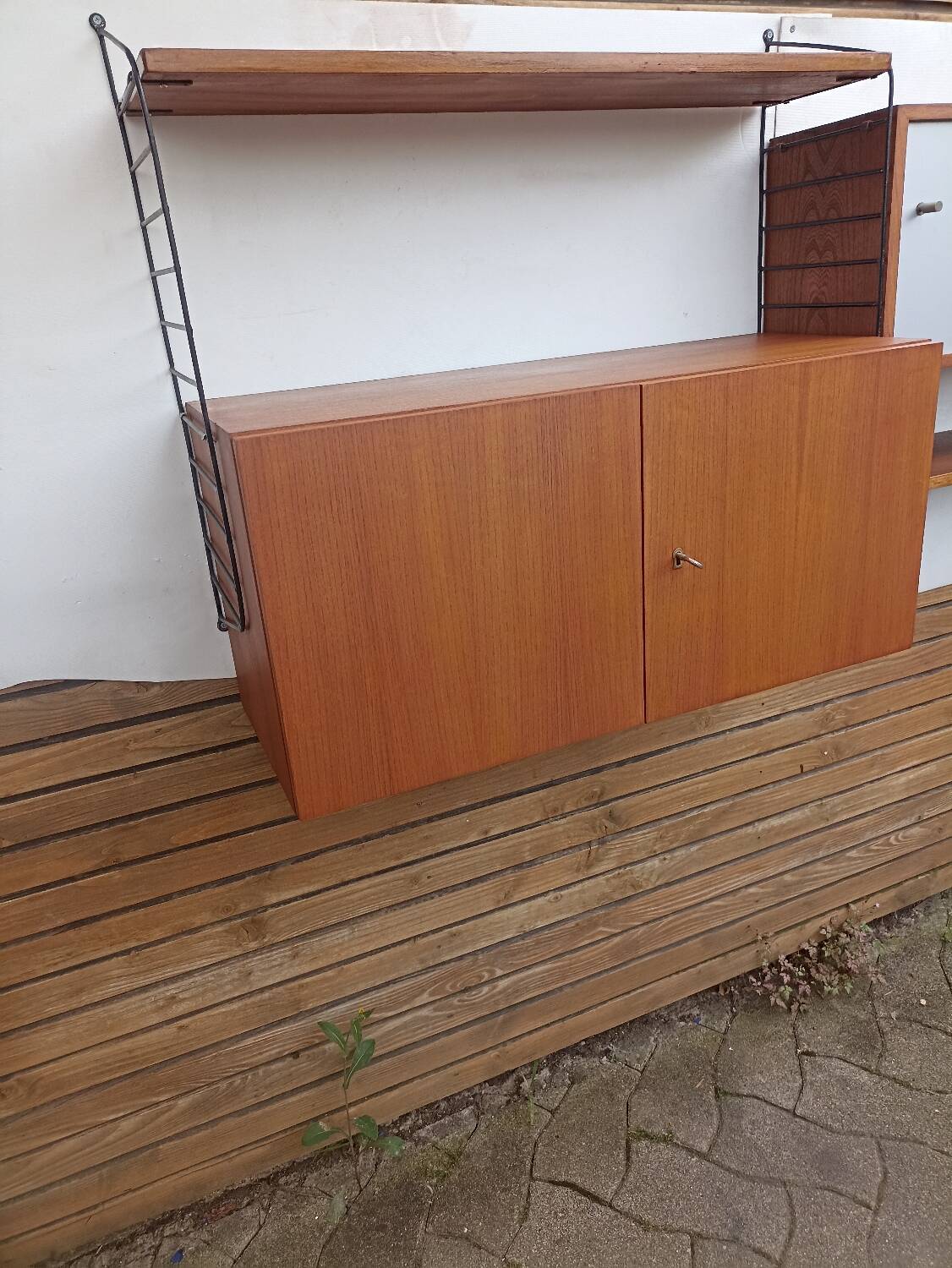 Vintage wall system