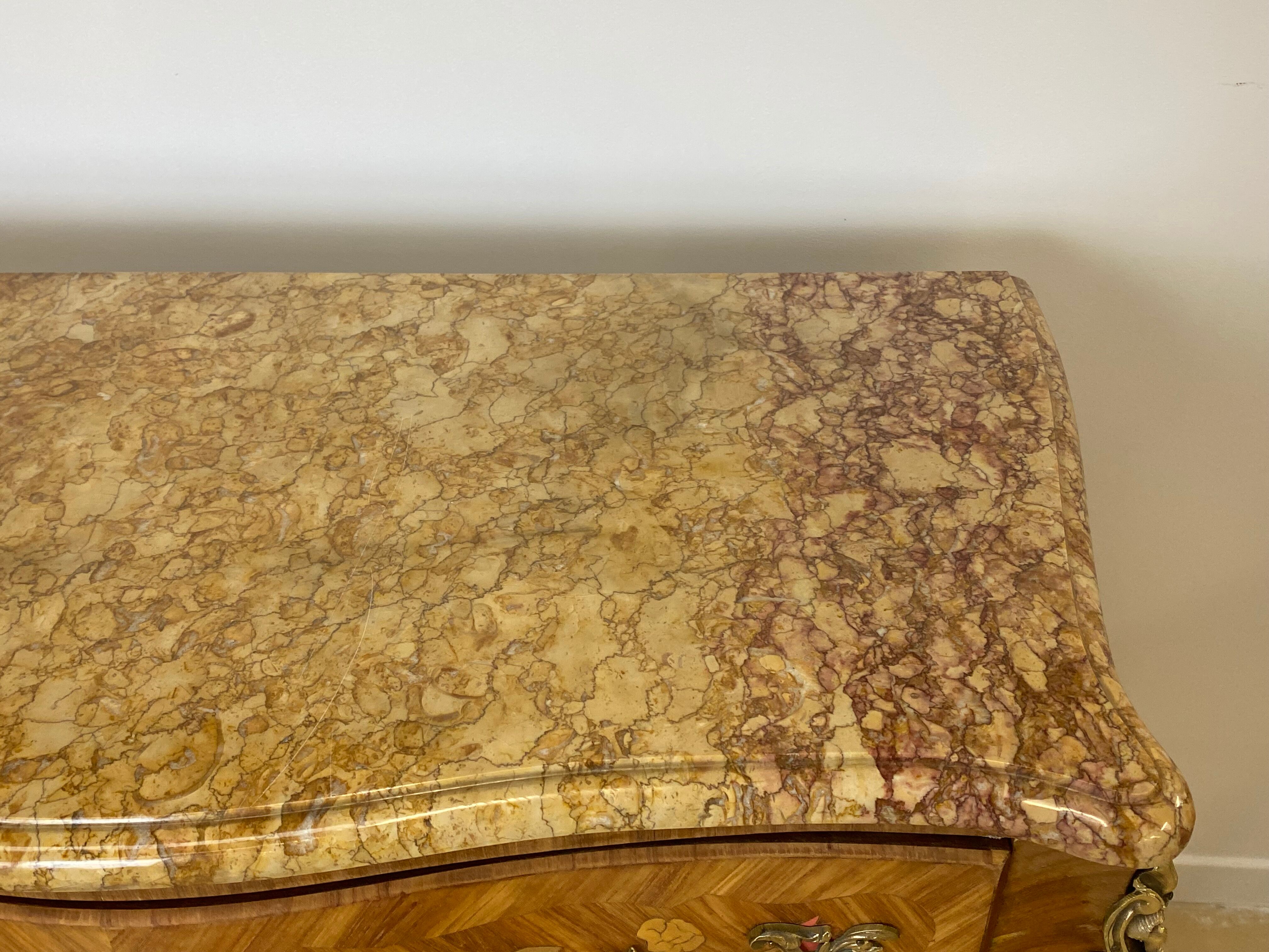 Commode Louis XV Marble top and marquetry