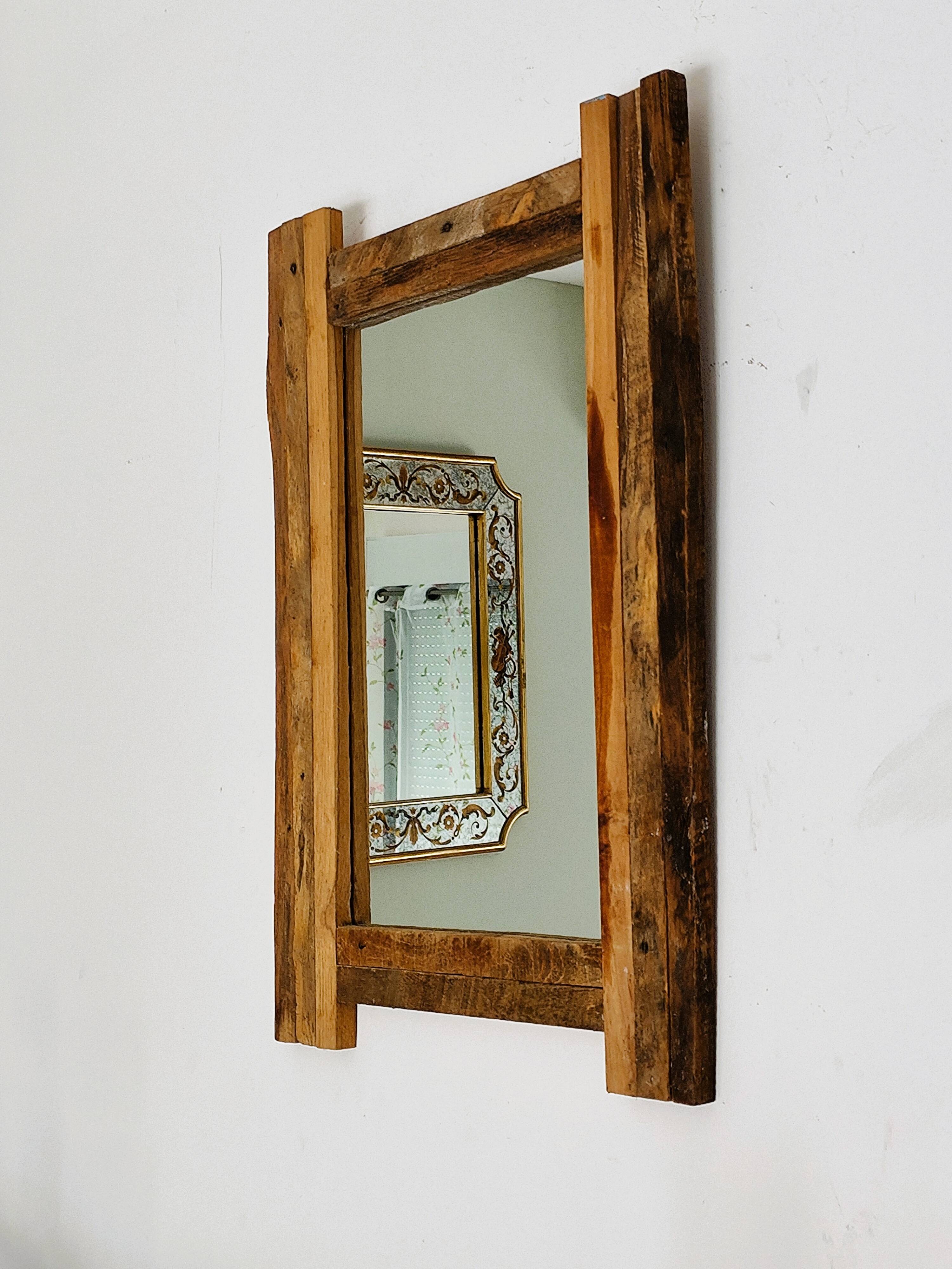 Miroir en bois recyclé