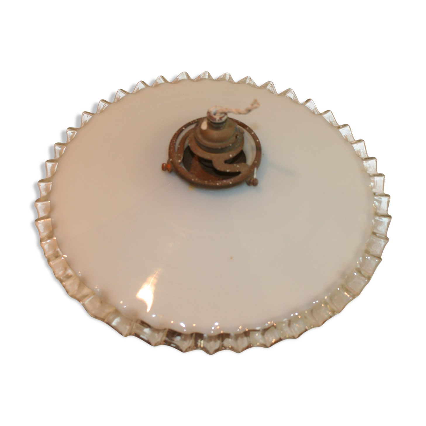 White opaline suspension