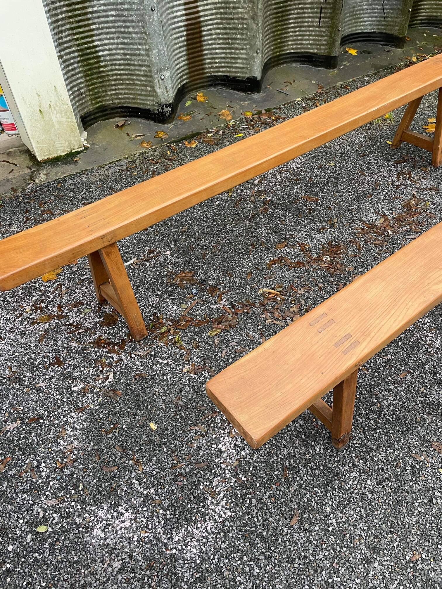 Paire de bancs en orme