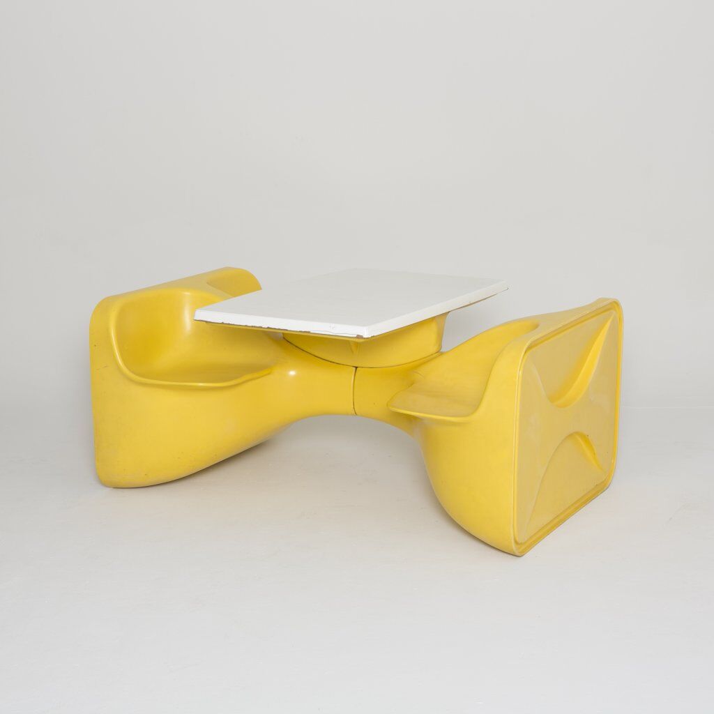 Table Unibloc 4 de Roger Landault